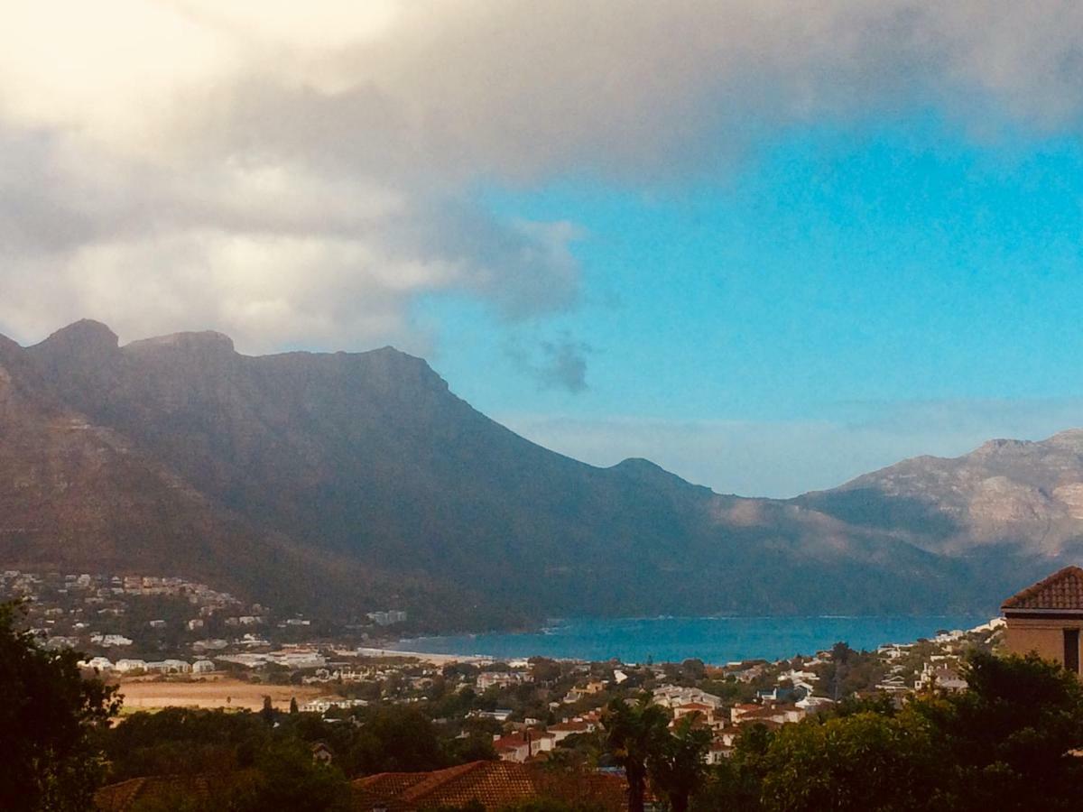 Mountain Peaks Houtbaai